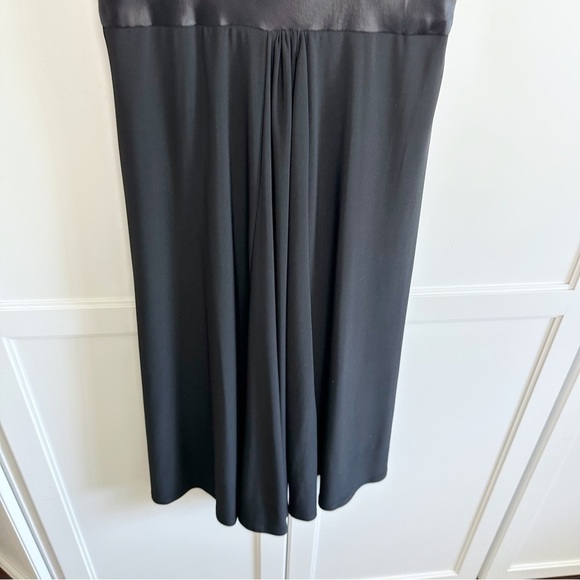 Jones New York Little Black Dress V-Neck Size 4 - Picture 4 of 9